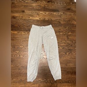Nike sweatpants/joggers
